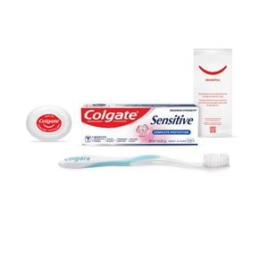 Colgate Cepillo dental manual + dentifrico colgate total (kit