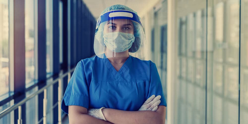 PPE esencial disponible y sin restricciones - Henry Schein Medical